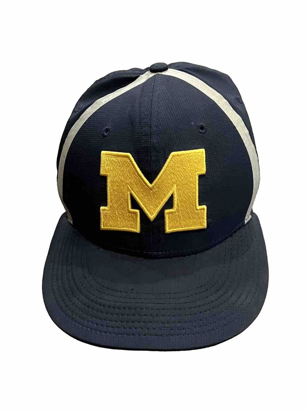 Nike True Mens Navy Michigan Wolverines Reflective Adjustable Snapback Hat Cap